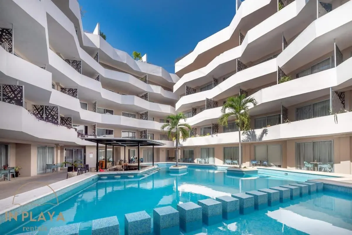 Luxury Condo 1Bd Apt Ac Pool Gym Cinema Playa del Carmen Apartment