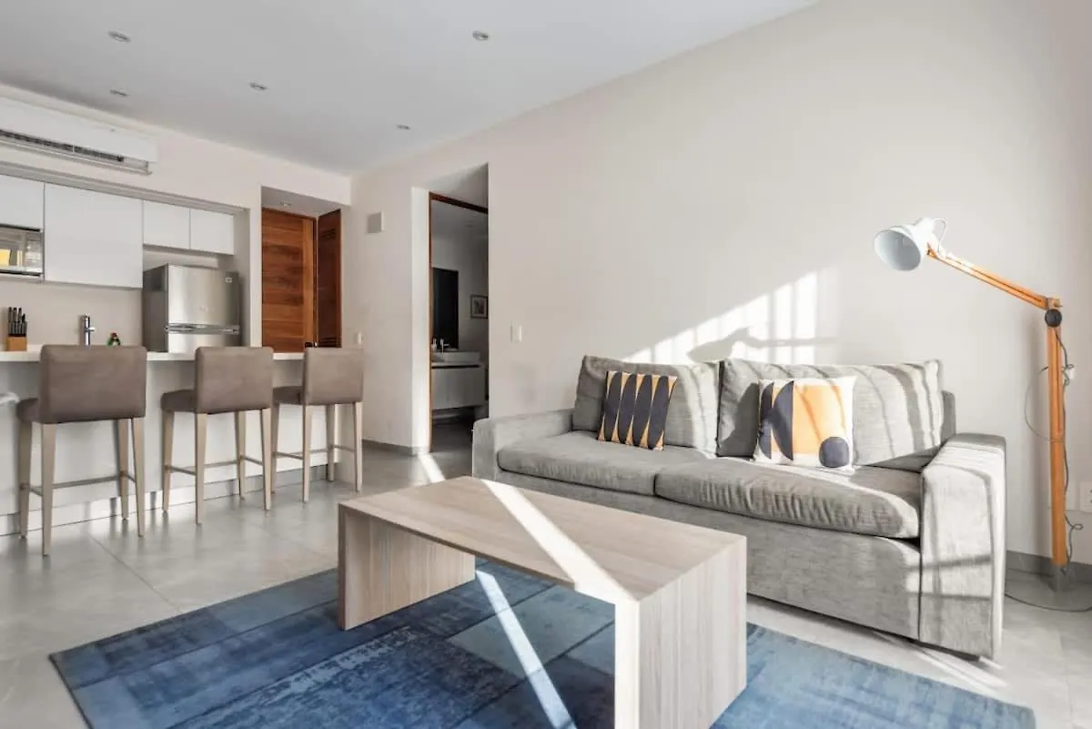 Luxury Condo 1Bd Apt Ac Pool Gym Cinema Playa del Carmen 0*,  Mexiko